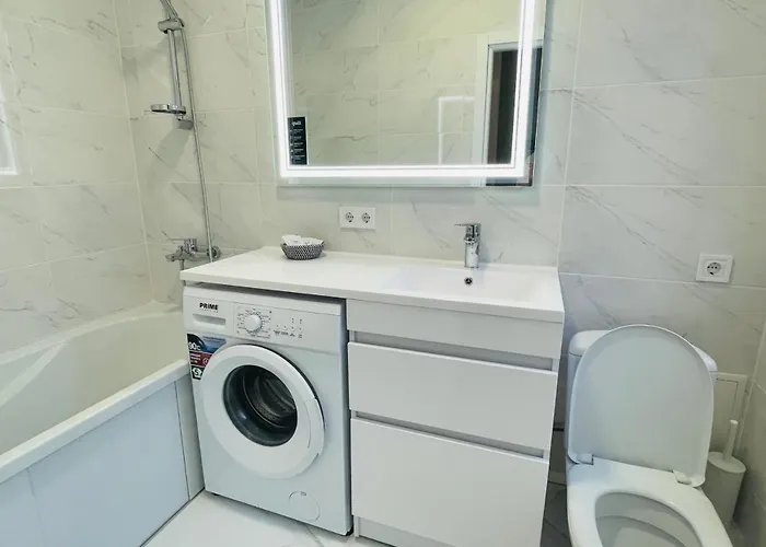 на куліша 3, сучасні біля оперного דירה לבוב